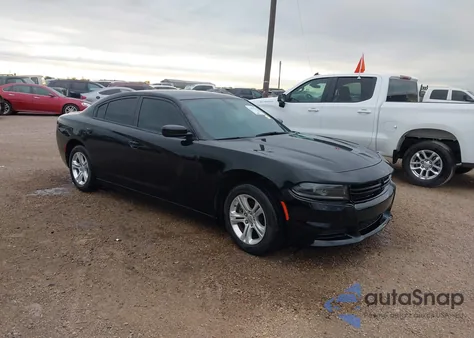 2022 Dodge Charger Sxt Rwd z USA, uszkodzony, nr VIN 2C3CDXBGXNH212514